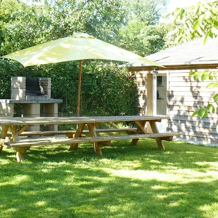 De Charme Alpes Mancelles: Confort, Nature, Activites Plein Air, 50% Remise Canoe-kayak Country house *